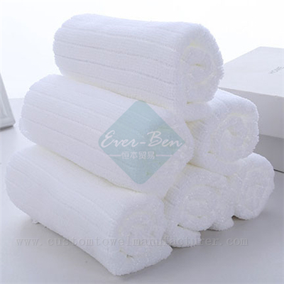 China Bulk micro towel travel luxury towels Producer Custom Green Microfiber Car Drying Cloth Car Washing Cleaning Cloth Towel Factory